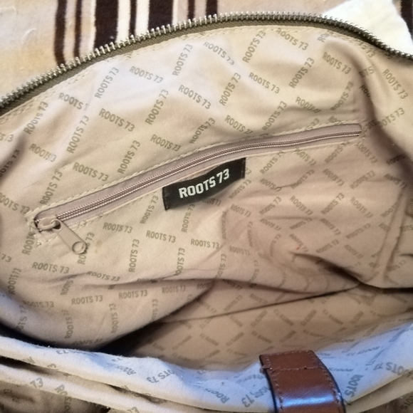 Roots Quilted Crossbody Tote Bag - Picture 9 of 13